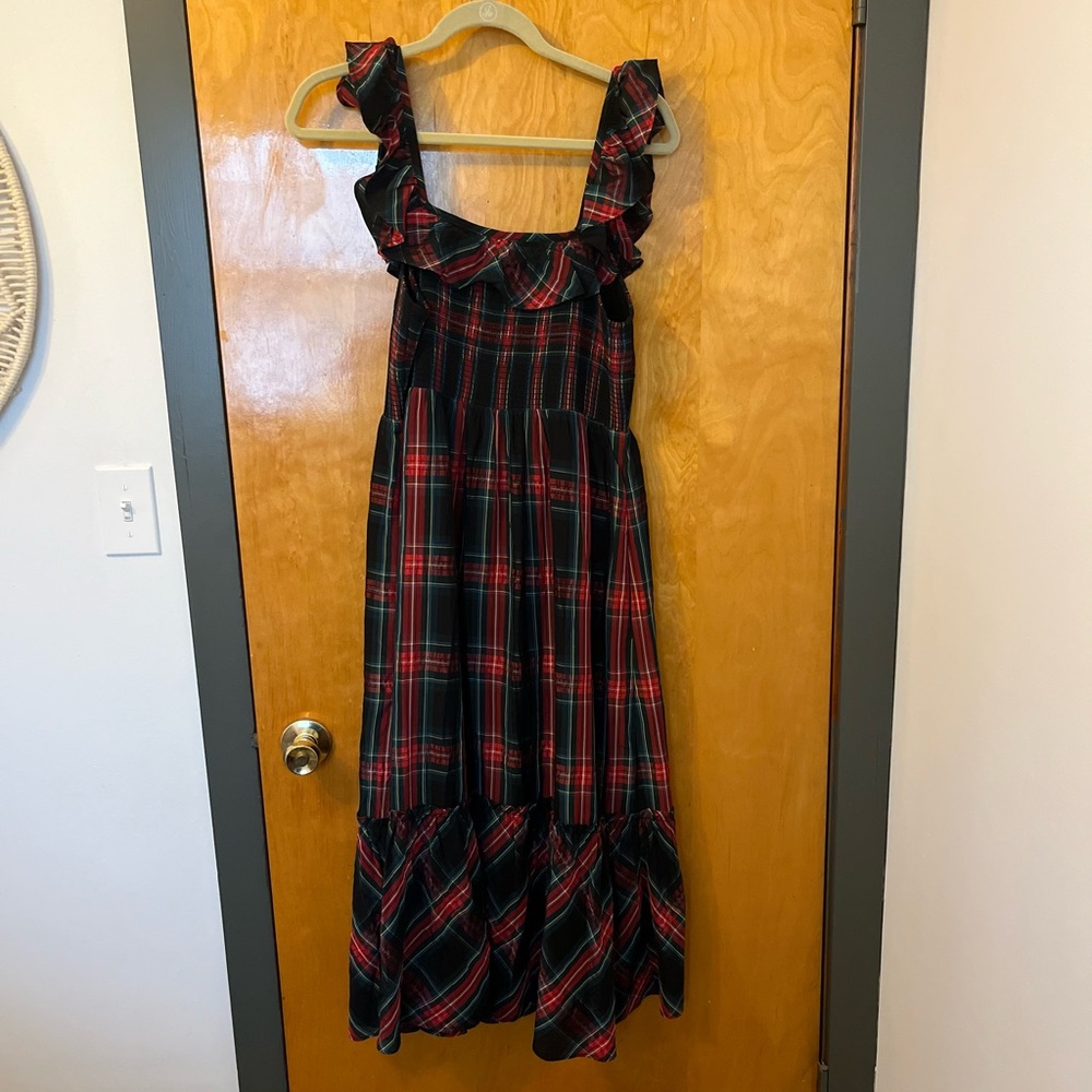 Vineyard Vines women’s medium holiday dress